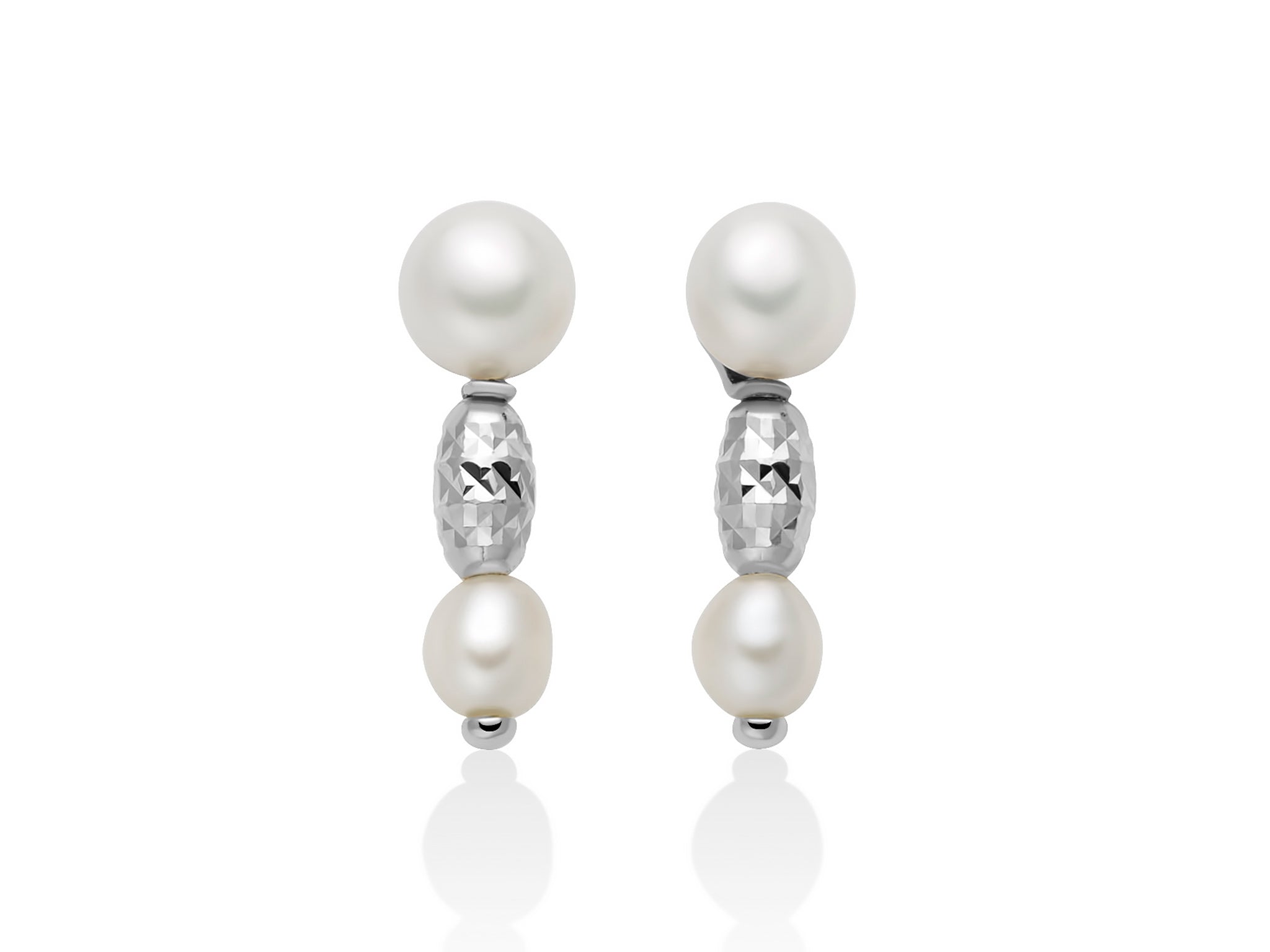 Orecchini a lobo Pepite di perle con elementi in argento