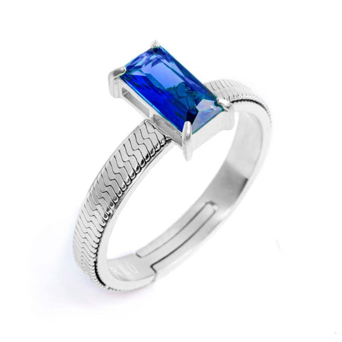 Baguette zirconia ring