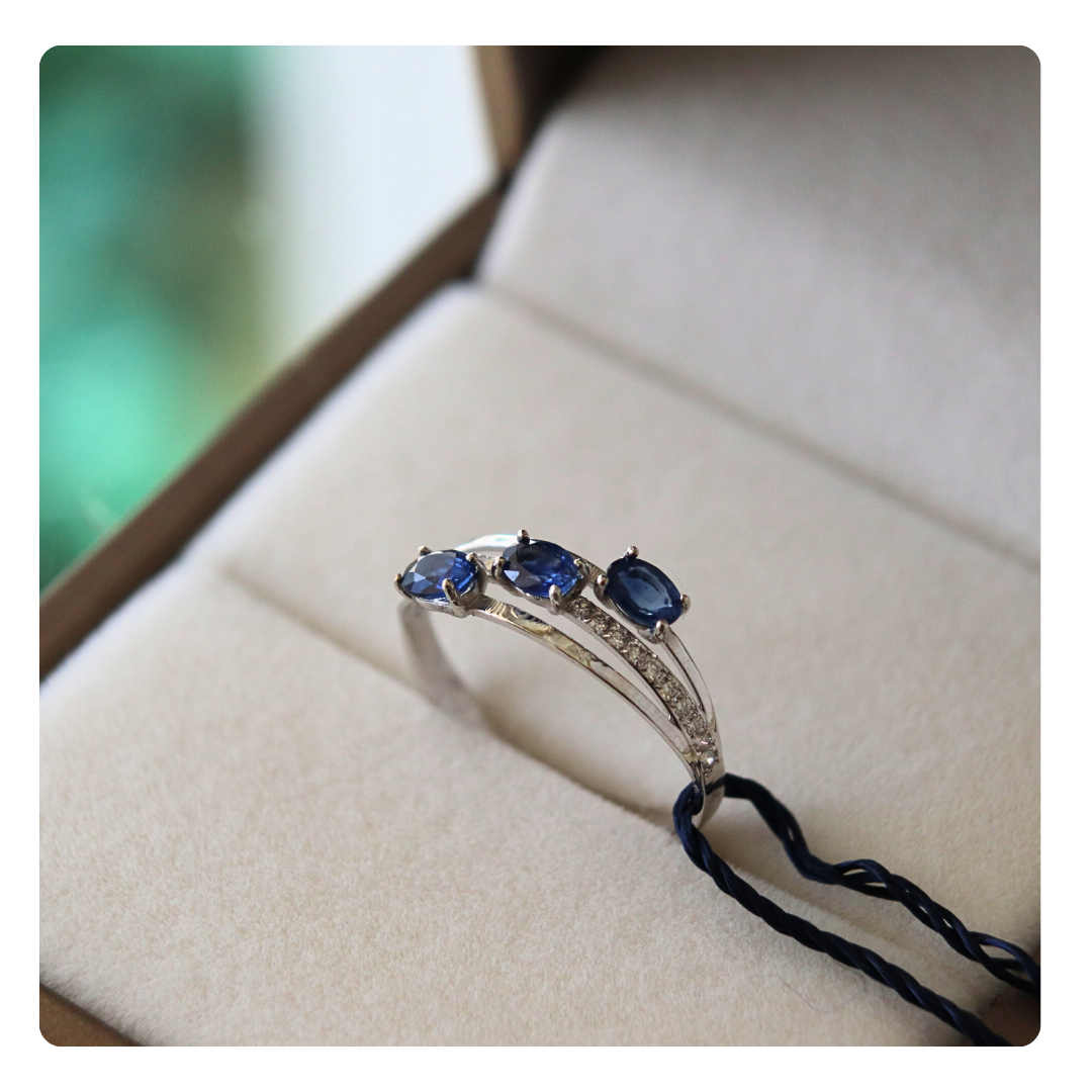 Anello in Oro Bianco 18kt con Zaffiro Heated e Diamante | Giovanni Pace Jewels